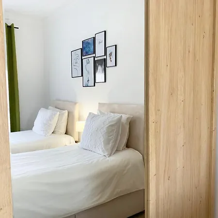 Homestay Bedrooms Casa Alma Lagos
